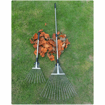 15 Teeth Garden Rake for Leaf and Soil Work