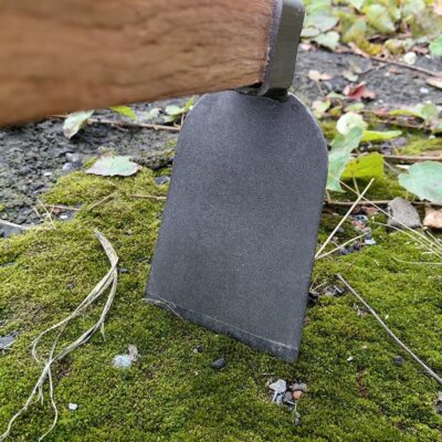 Thickened rail steel digging hoe