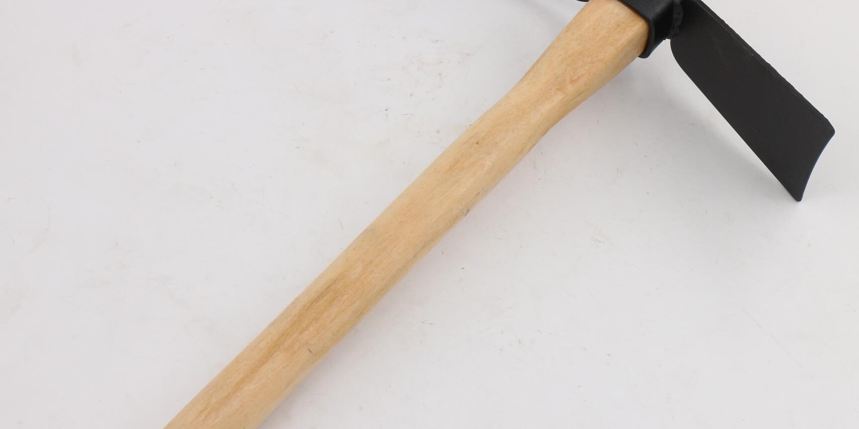 High Quality Forged Garden Hoe for Efficient Garden Care (3) forged garden hoe for garden care