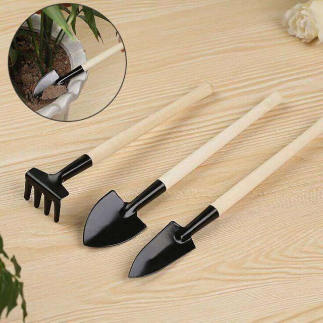 Three-piece DIY gardening shovel