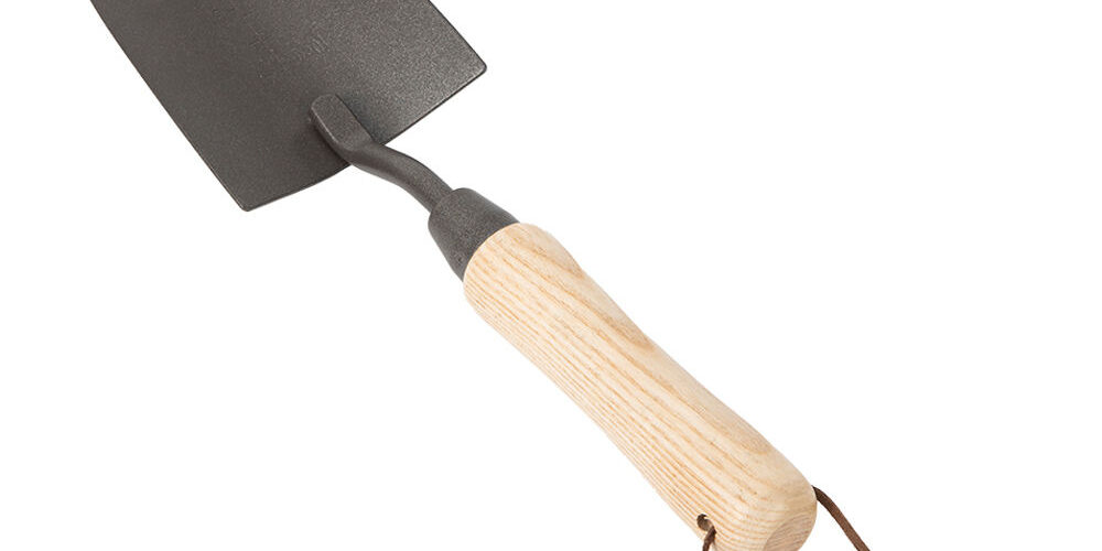 Small Stainless Steel Garden Shovel with Wooden Handle (6) Small Stainless Steel Garden Shovel with Wooden Handle